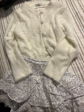Gabby made in Madagascar size 8 sweater and skirt set
